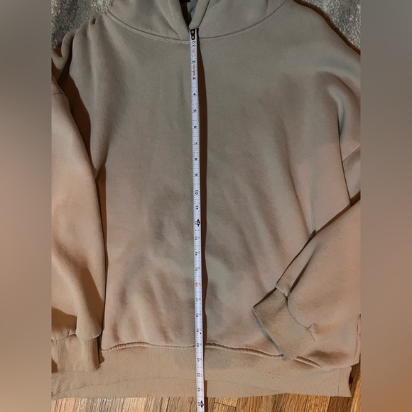 Women’s hoodies - Picture 2 of 2